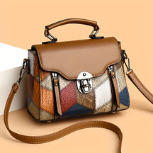 Bolsa Transversal Genevielle Mosaic – Couro Genuíno com Estampa Artística Luxo