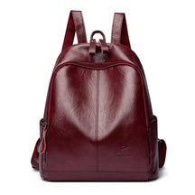Mochila Feminina La Vellure de Couro – Espaçosa, Sofisticada e Versátil para o Dia a Dia