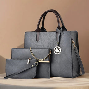 Kit Bolsa Feminina com Alças Tiracolo e Carteiras de Mão