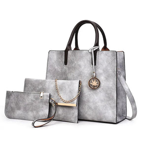 Kit Bolsa Feminina com Alças Tiracolo e Carteiras de Mão