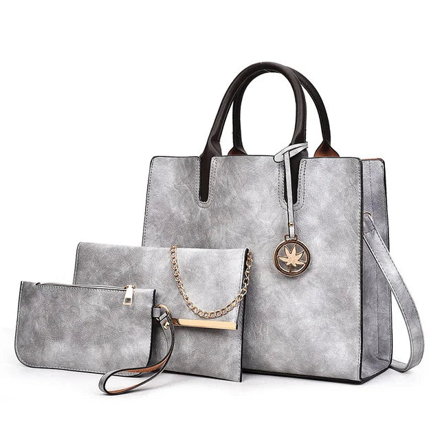 Kit Bolsa Feminina com Alças Tiracolo e Carteiras de Mão