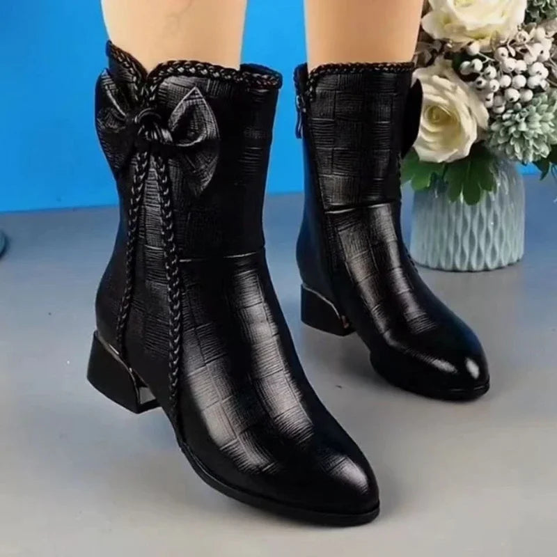 Bota Feminina Inverno Luxcrépia – Elegância e Conforto com Design Atemporal