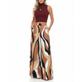 calca-pantalona-feminina-estampada-marrom-e-preto-blusa-carmesim.jpg