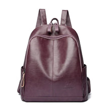 Mochila Feminina La Vellure de Couro – Espaçosa, Sofisticada e Versátil para o Dia a Dia